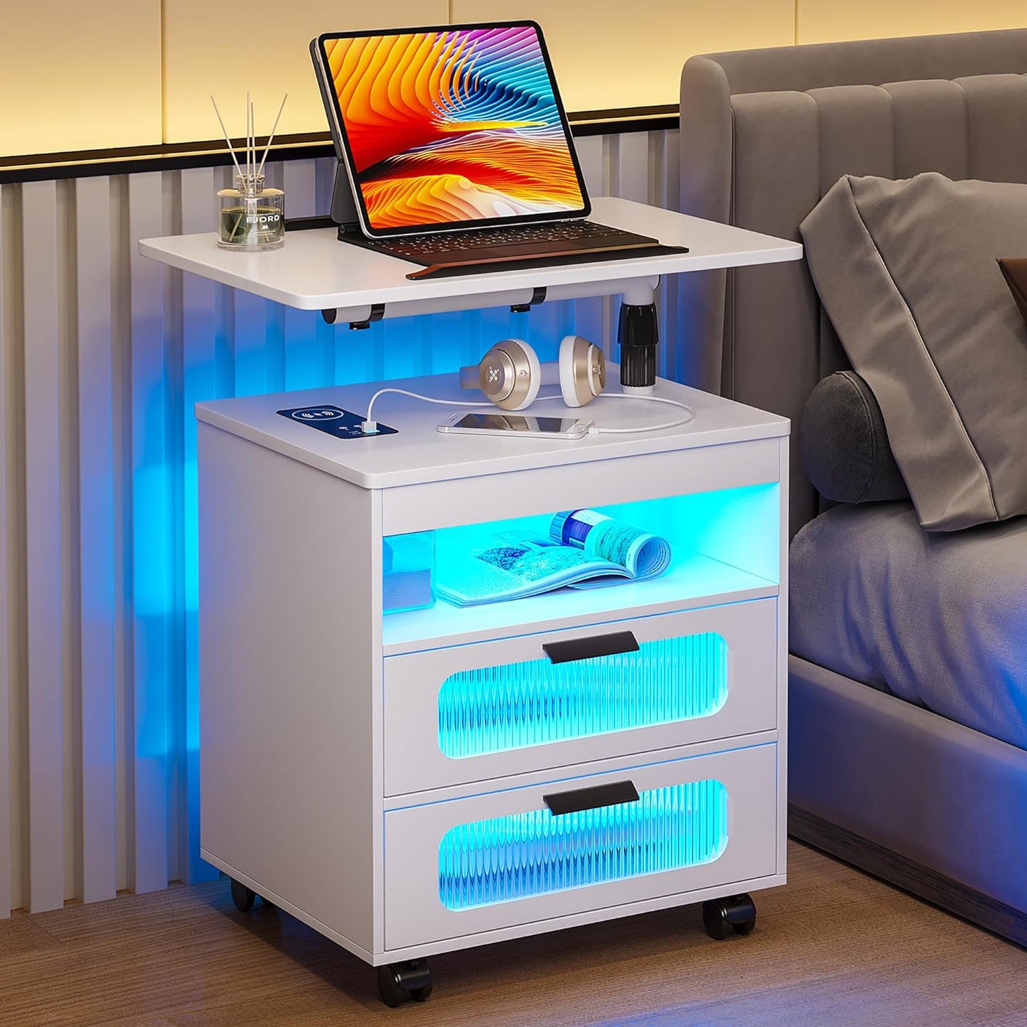 Vintagioo® Nightstand with Wireless Charging Station